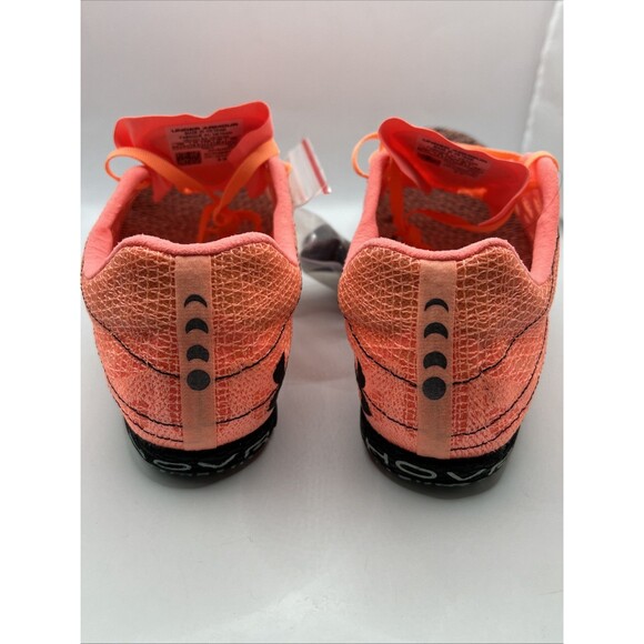 Athletic_Shoes